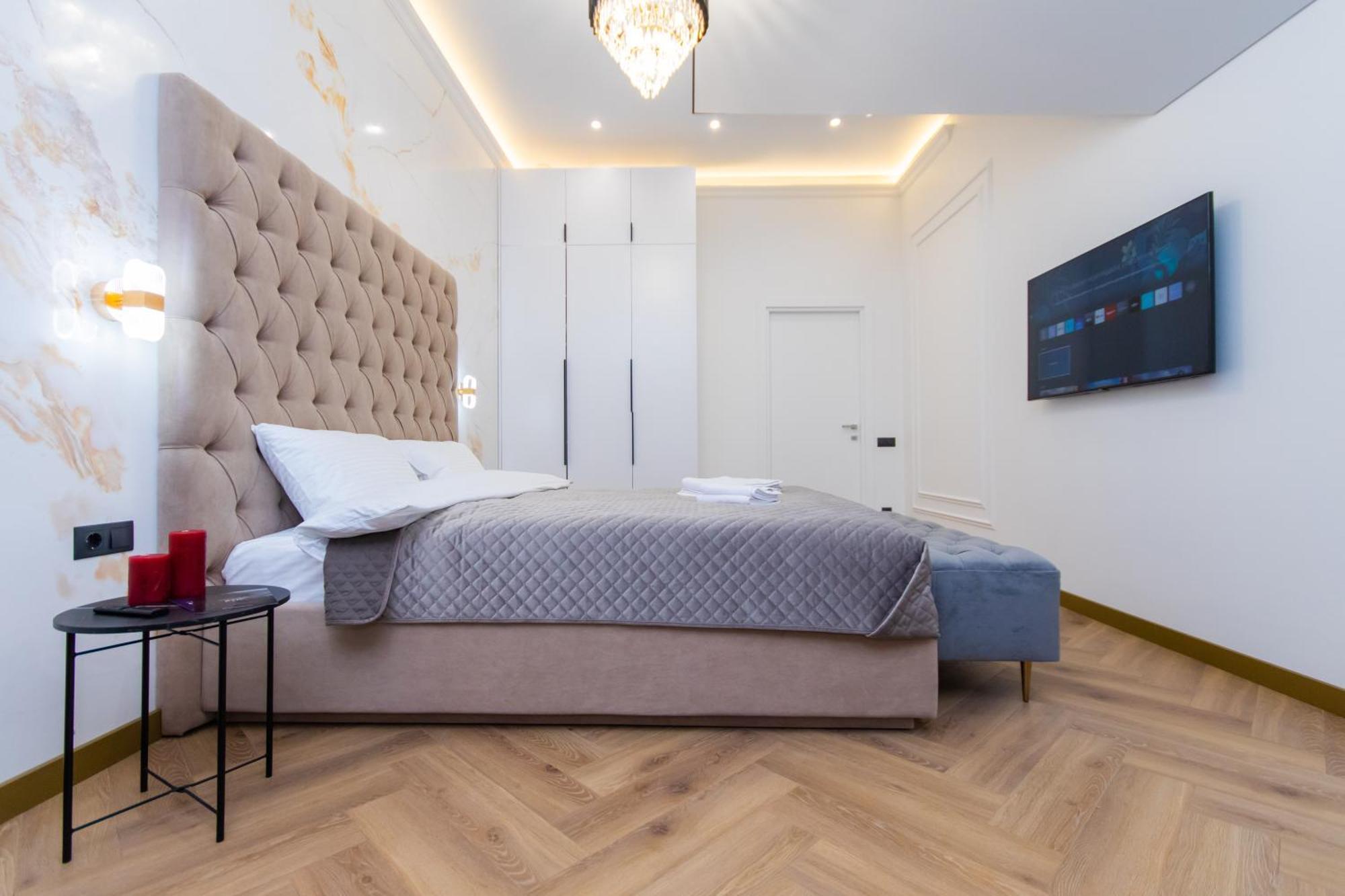 Myfreedom Lux Апартаменти Центр Вул Євгена Чикаленка 33 М Хрещатик Kiev Dış mekan fotoğraf