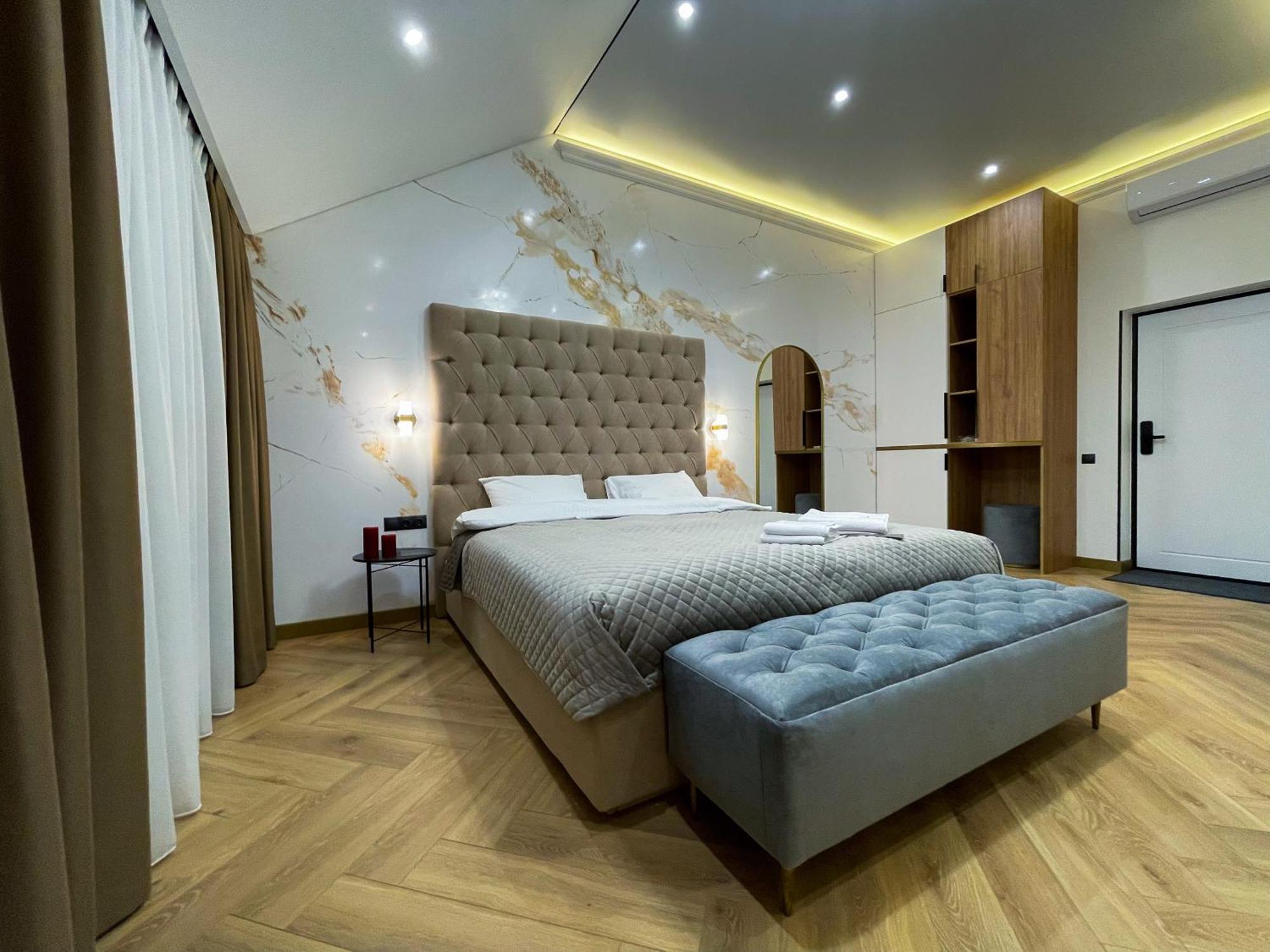 Myfreedom Lux Апартаменти Центр Вул Євгена Чикаленка 33 М Хрещатик Kiev Oda fotoğraf